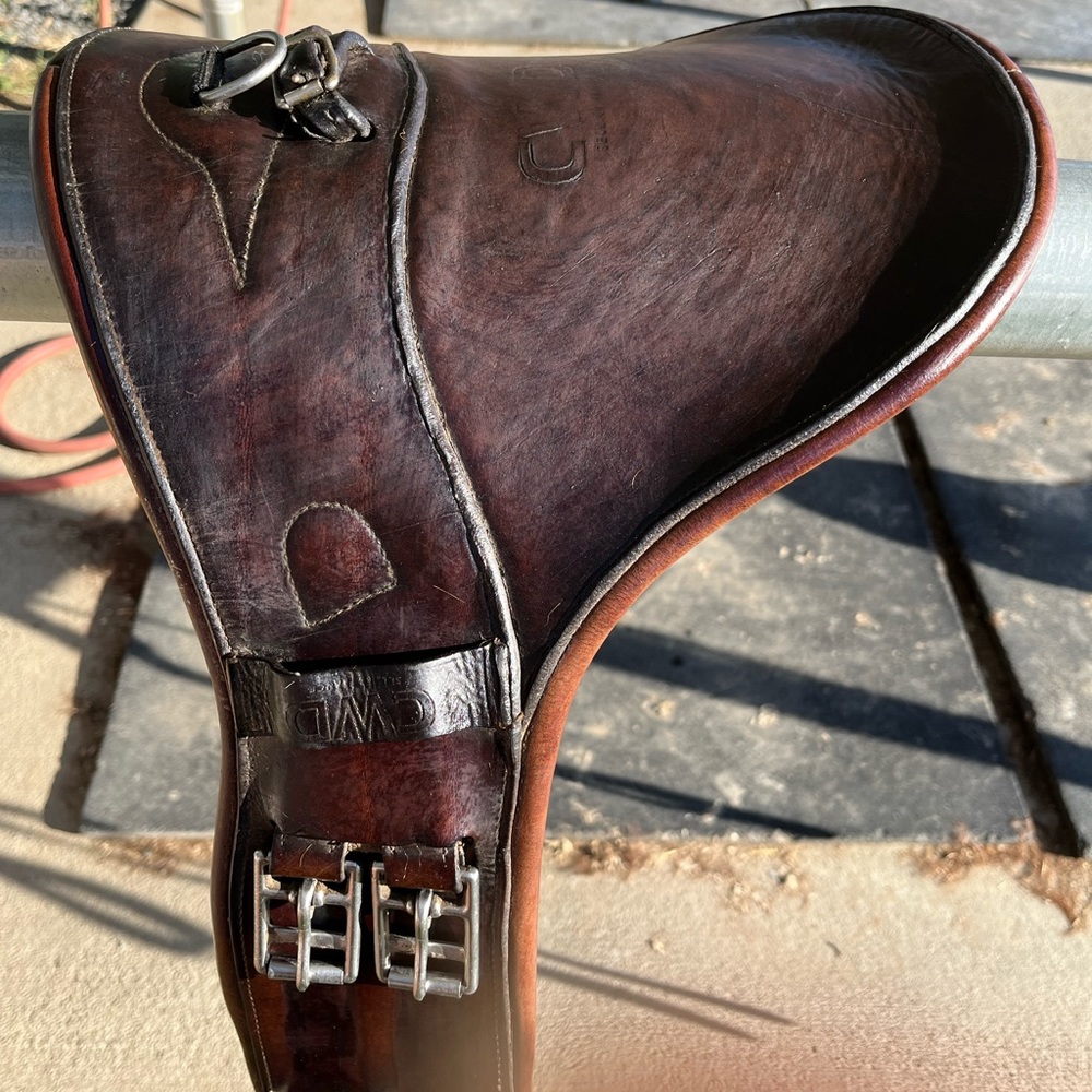 CWD Belly Guard Girth Brown Size 24. Great used condition.